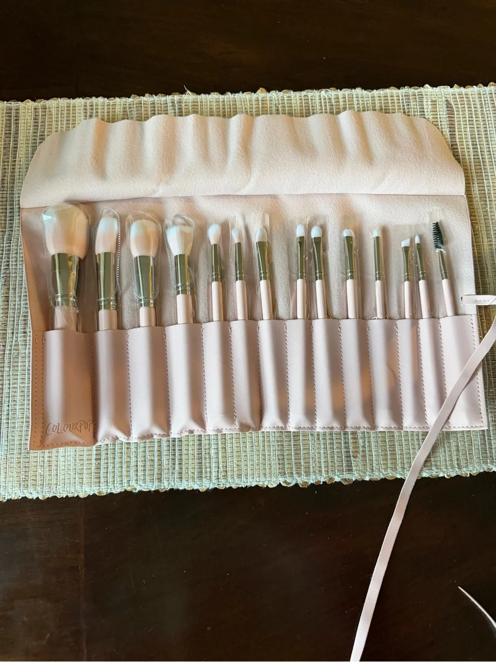 Colourpop Ultimate Brush Roll